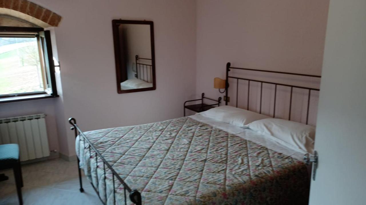 Pian d'Isola Bed and Breakfast Costacciaro Buitenkant foto
