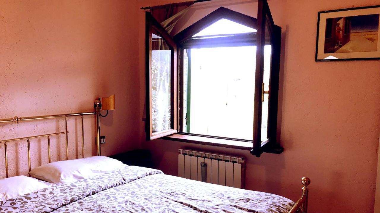 Pian d'Isola Bed and Breakfast Costacciaro Buitenkant foto